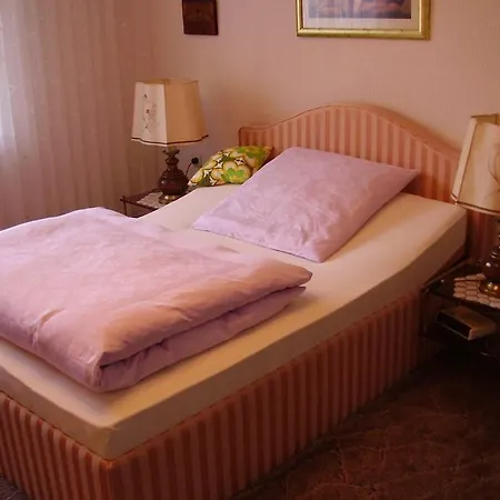 Private - Agency Homestay Hannover